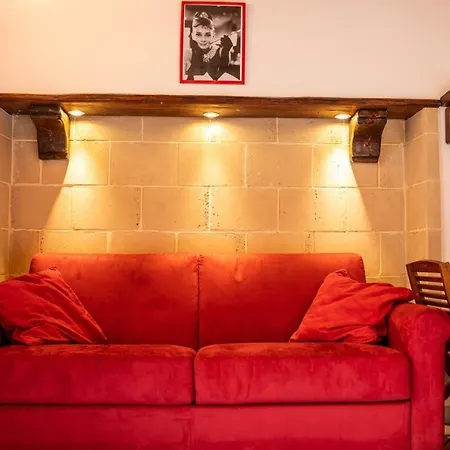 Apartament Piazza Del Gesu By Domusextra Neapol