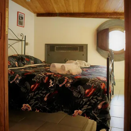 Διαμέρισμα Piazza Del Gesu By Domusextra *