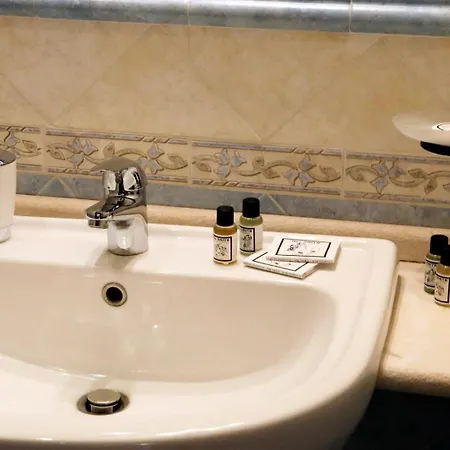 Piazza Del Gesu By Domusextra *