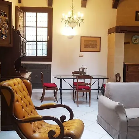 Piazza Del Gesu By Domusextra